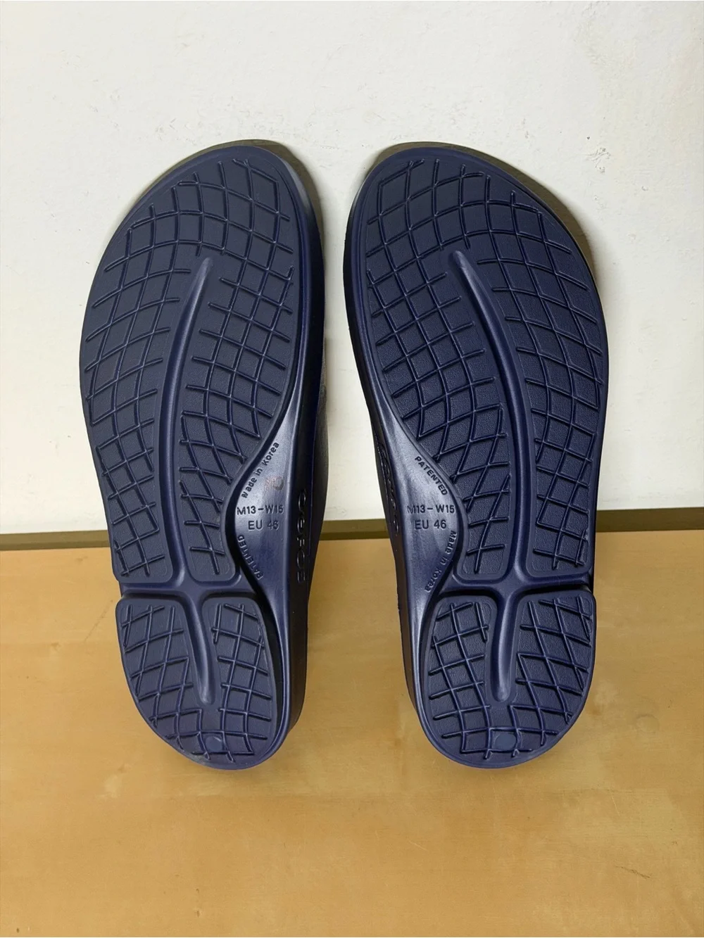 OOFOS this authentic